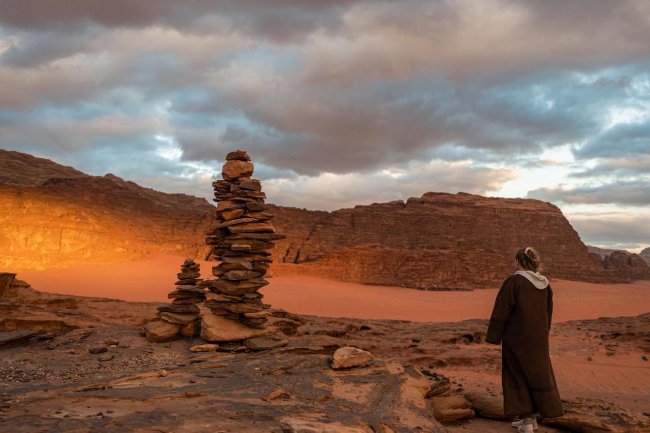 Stars Life Camp-Tour Hotell Wadi Rum Exteriör bild