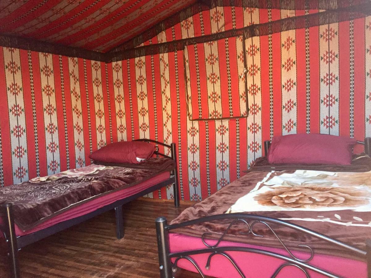 Stars Life Camp-Tour Hotell Wadi Rum Exteriör bild