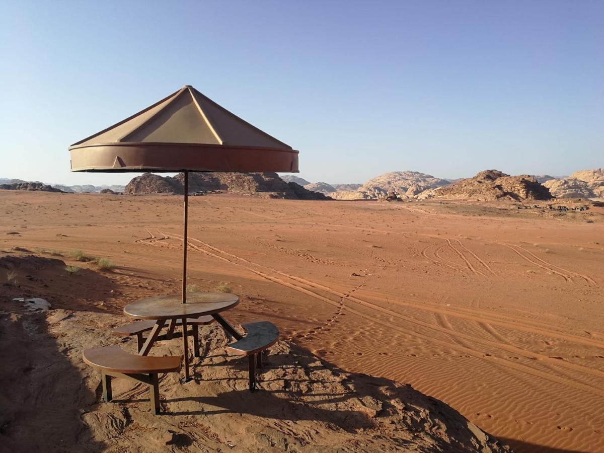 Stars Life Camp-Tour Hotell Wadi Rum Exteriör bild
