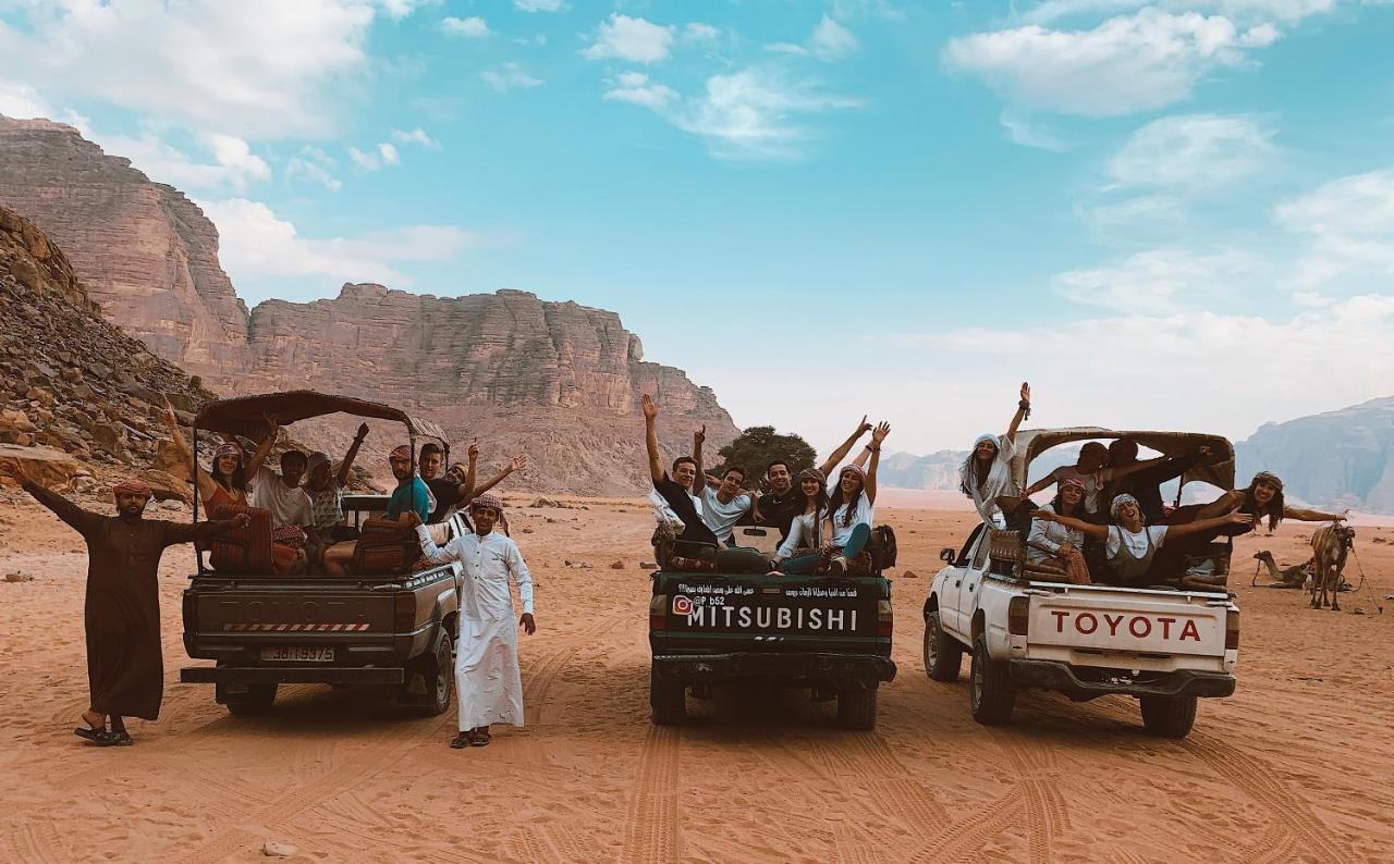 Stars Life Camp-Tour Hotell Wadi Rum Exteriör bild